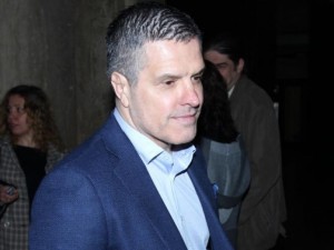 Брендо разорен, гори с 23 милиона
 