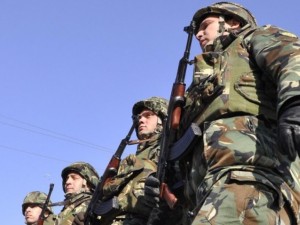 Търсят 3000 мераклии за армията