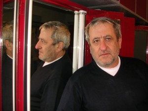 Откриват паметника на Велко Кънев
 
