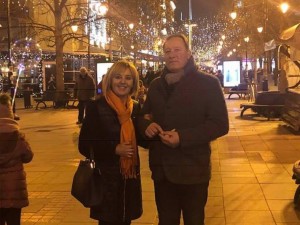 Мая Манолова на шопинг в Одрин с мъжа си