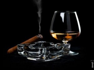 Учени с тревожно разкритие: Дори едно питие на ден може да предизвика инсулт