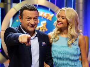 Рачков смени Мария с плеймейтка
 
