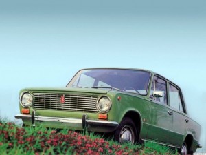 Баща ми замина на работа в Либия, за да си купим жигула