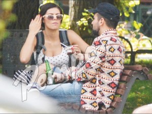Михаела Филева спипана с чужд мъж
 