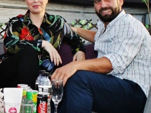 Мариана Векилска опасно близка с Караджов от „Бригада Нов дом“ (СНИМКИ)