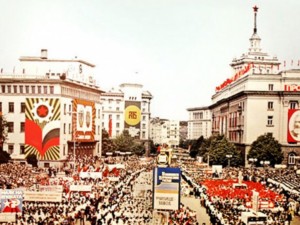 Психодесните  в  истерия. Отново
 