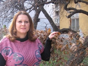 Ясновидката Латина съветва: Каръците да прескочат вода, болните – да пренощуват на земята!