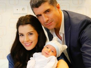 Кахраман се разведе след 1 година брак