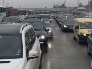 „Калинки“ във властта готвят нова секира за шофьорите