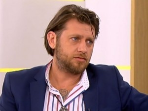 Веселин Плачков съден за побой
 