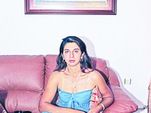 Гадателката Малина разваля магии и цери безплодие 
 