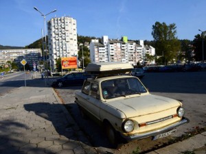 Вместо за Бог да прости, пихме за здравето на „починалия” дядо Гешо
 