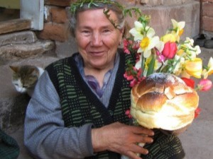 Баба Рада от Зверино лекува грип и високо кръвно с водка
 