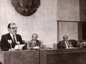 Свидетел на 10 ноември разкрива защо Тодор Живков дреме по време на преврата