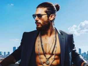 Джан от „Свободен дух“ налетял на фен
