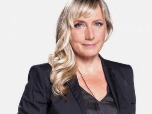 Елена Йончева с насинено око в Европарламента (Снимка)
 