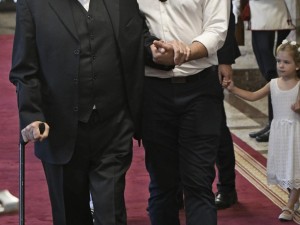 Внукът на Васил Михайлов се сгоди (Снимка)
 