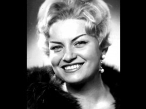 Ирина Чмихова си отиде с 200 лева пенсия
 