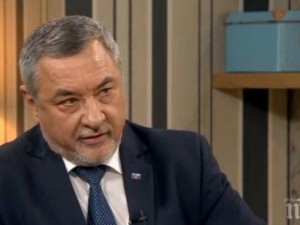 Валери Симеонов, лидер на НФСБ и зам.-председател на Народното събрание: Васил Божков ме отстрани от кабинета „Борисов“ заради борбата ми с хазарта