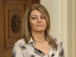 Дружка на Ген. Деси с коронавирус?
 