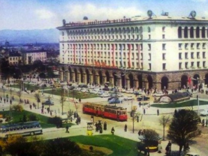 Водех момичета в ресторанта на ЦУМ, танцувахме туист