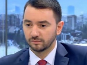 Колегите на Хекимян не го почетоха за ЧРД 
 
