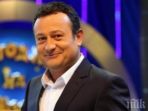 Димитър Рачков прибра половин милион насред кризата
 