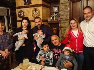 Тайното семейство на Бойко Борисов (СНИМКИ)