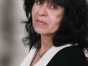 Феноменът Дарина Джебарова разваля 70-годишни магии
 