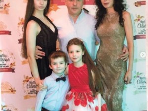 Станишев спи за 2380 лева на вечер в Гърция (Снимки)