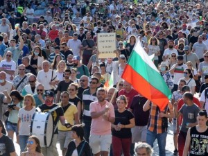Протестът е симпатичен, защото я няма „художествено-творческата интелигенция“
 
 
 