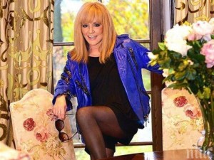 Алла Пугачова развела музикант с магия
