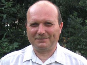 Лечителят Васил Канисков цери 8 вида рак (Вижте рецептите)