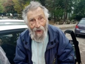 Художникът на Левски спи в каруца