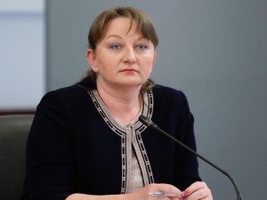 Деница Сачева булка на полицай (Уникални снимки)