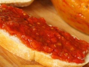 Брекзит удря луканката и лютеницата