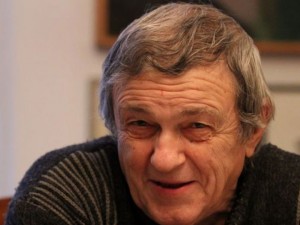 Актьорът Стефан Мавродиев: Протестирам, че затвориха кръчмите!