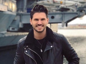 Ийт Козан от „Сега и завинаги“ катастрофира жестоко 

 
