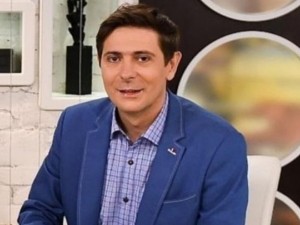 Виктор Николаев пръска пачки в Боровец (СНИМКА)
 
 
 