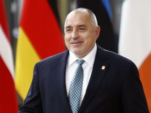 Звезда от „Дързост и красота“ комшия на Бойко (СНИМКИ)
 
 