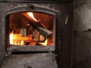 Сменят безплатно над 25 хиляди стари печки в София