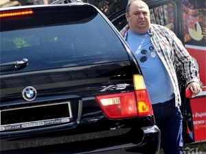 Любо Нейков лапа пари от Би Ти Ви и Нова
 