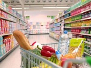 Какво става с цените по магазините?