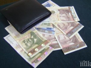 Всеки втори в света е с намалени доходи 
 