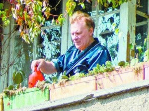 Васко Кеца измамен от майстори
 