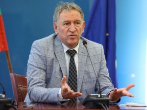 Братя Галеви заплашили с пистолет бащата на Стойчо Кацаров
 
 
