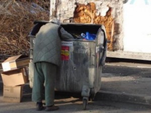 2,5 милиона българи живеят на ръба на мизерията