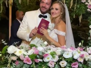 Гьонюл и Азат от „Вятърничав” се ожениха след раздялата
