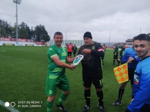 Бойко Борисов с първи мач след операцията на крака (Снимки)
 