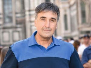 Веско Маринов няма пари за хосписа на майка си